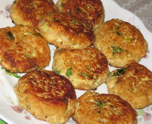 Как сделать котлеты из кабачков и картошки Как сделать котлеты из кабачков и картошки