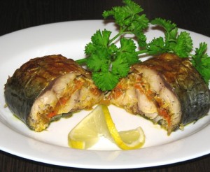 Запеченная в аэрогриле скумбрия с овощами Запеченная в аэрогриле скумбрия с овощами
