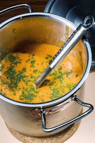 Крем-суп из помидор и сладкого перчика