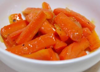 Глазированная морковь с мятой и лимоном