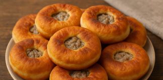 Беляши по-татарски с сочной начинкой Беляши по-татарски с сочной начинкой (Татарстан)