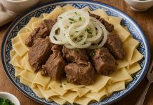 Бешбармак с говядиной и домашней лапшой (Башкирия) Бешбармак с говядиной и домашней лапшой (Башкирия)