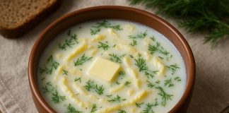 Сыромянка — суп из молока и яиц (Марий Эл)