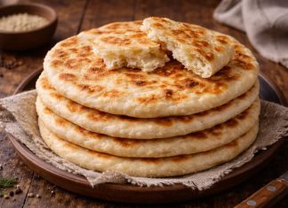 Пресные лепёшки на сковороде по-забайкальски в домашних условиях