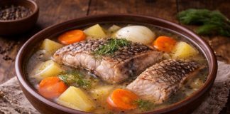 Уха из амурского сазана в домашних условиях