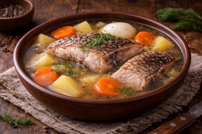 Уха из амурского сазана в домашних условиях