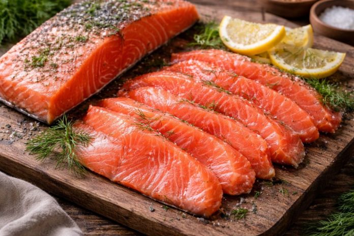 Солёная красная рыба по-камчатски в домашних условиях