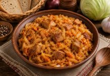 Тушёная капуста с мясом в домашних условиях (Орловская область)