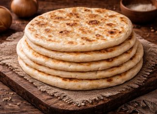 Пресные лепёшки на воде по-таёжному в домашних условиях (Ханты-Мансийский автономный округ — Югра)