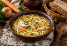 Домашняя лапша с курицей в домашних условиях (Тамбовская область)
