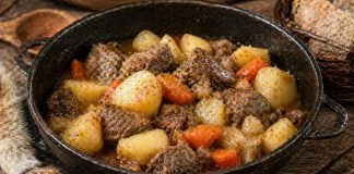 Тушёное мясо с картофелем по-северному в домашних условиях (Магаданская область)